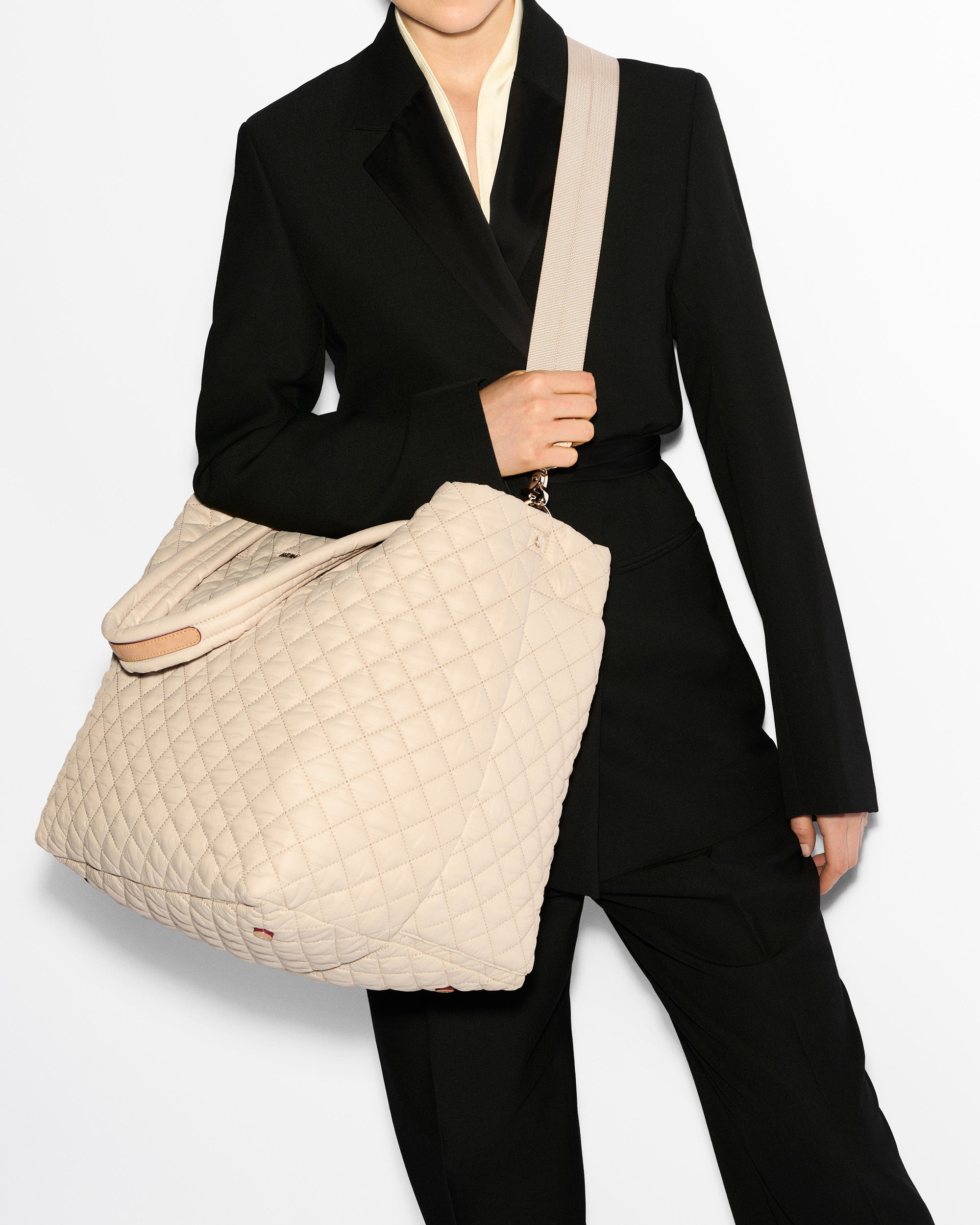 Sand Large Metro Tote Deluxe - Image 6