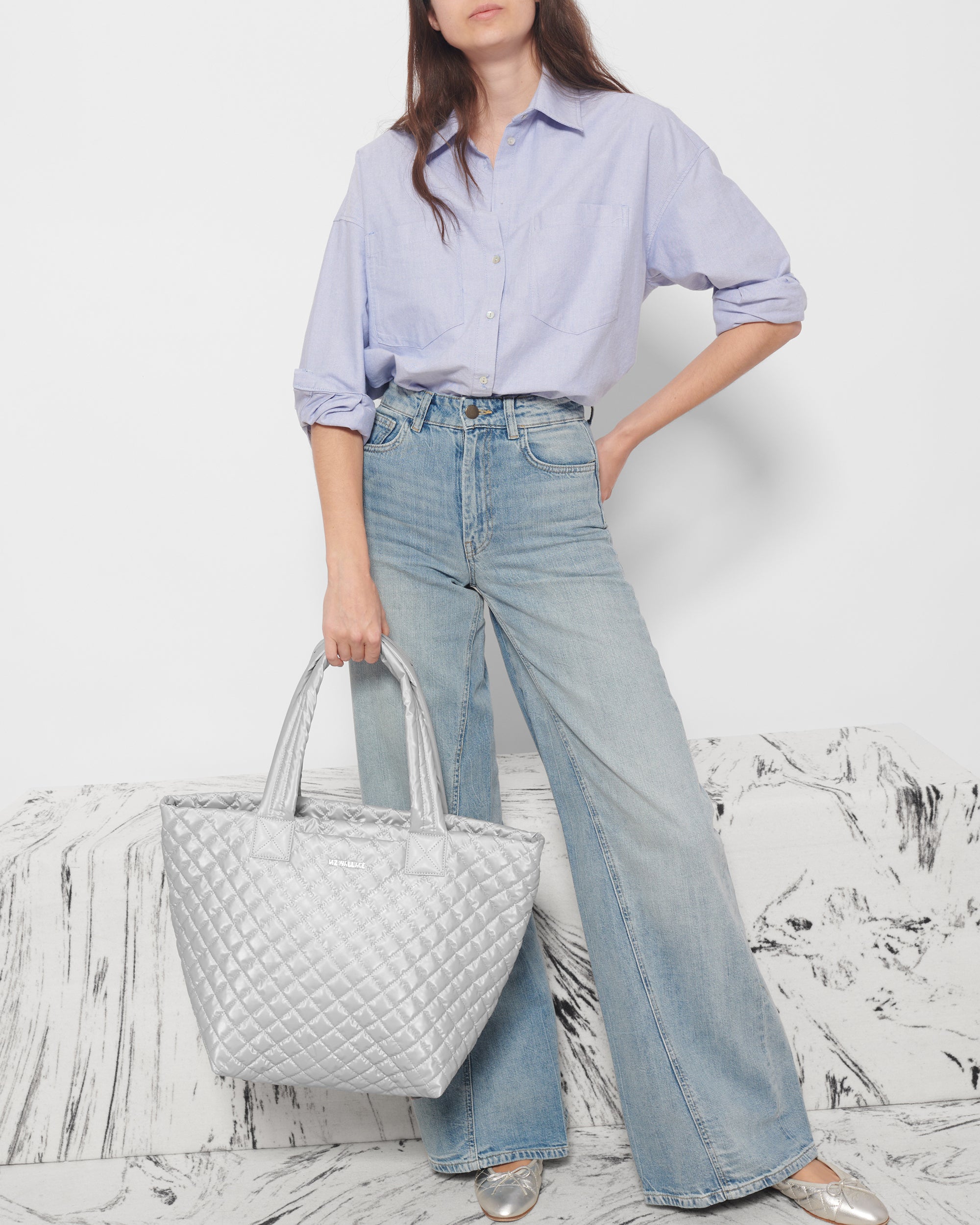 Oyster Metallic Medium Metro Tote Deluxe - Image 2