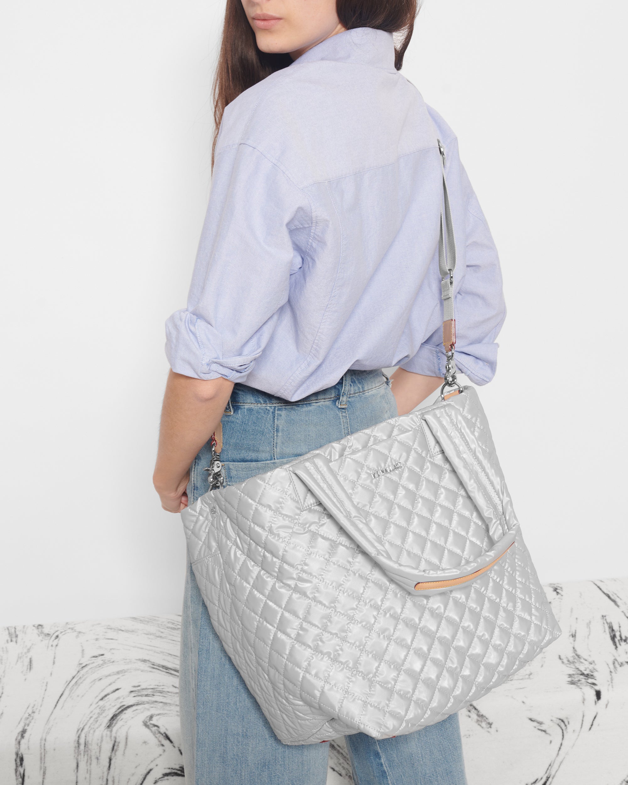 Oyster Metallic Medium Metro Tote Deluxe - Image 5