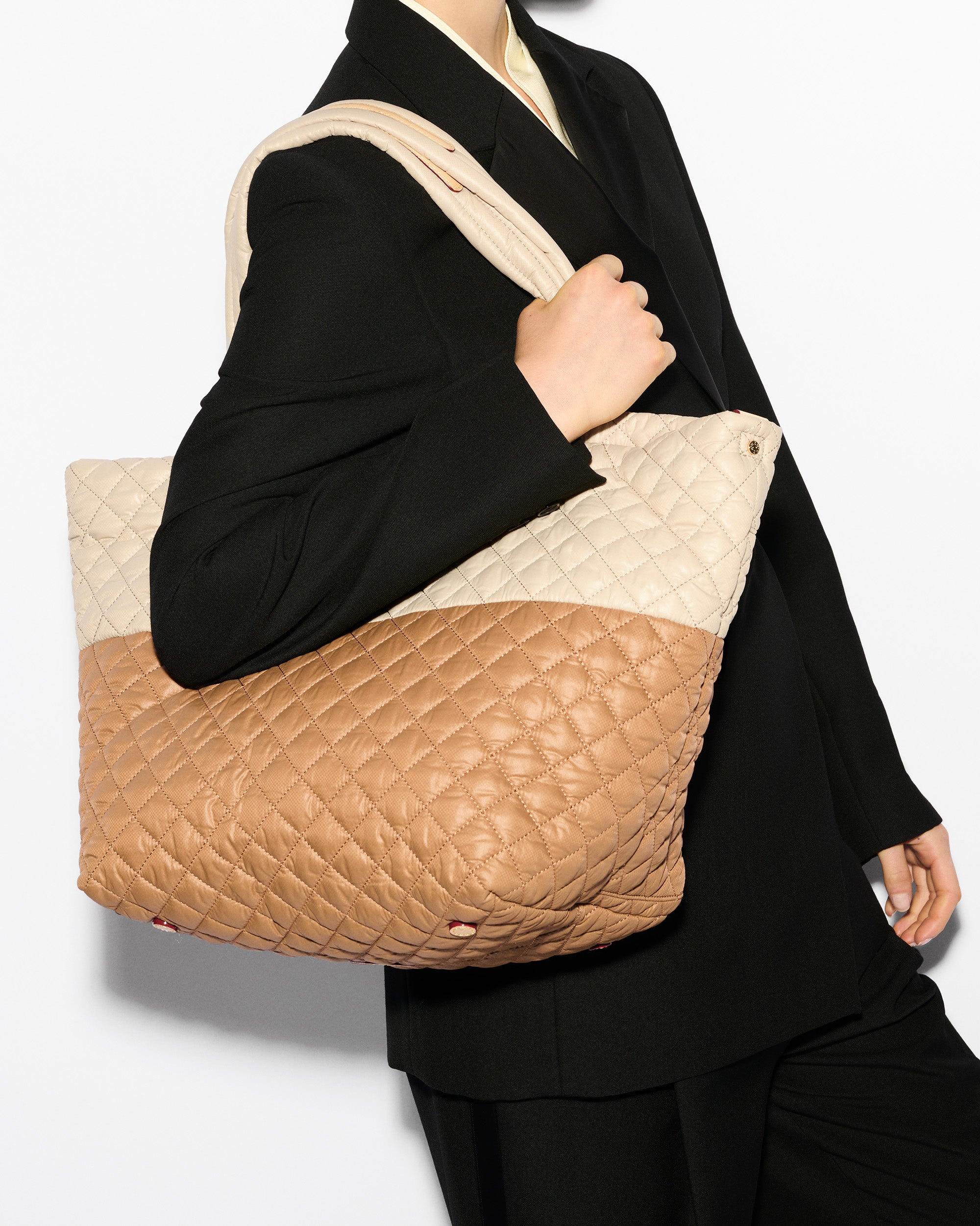 Buff/Caramel Medium Metro Tote Deluxe - Image 2