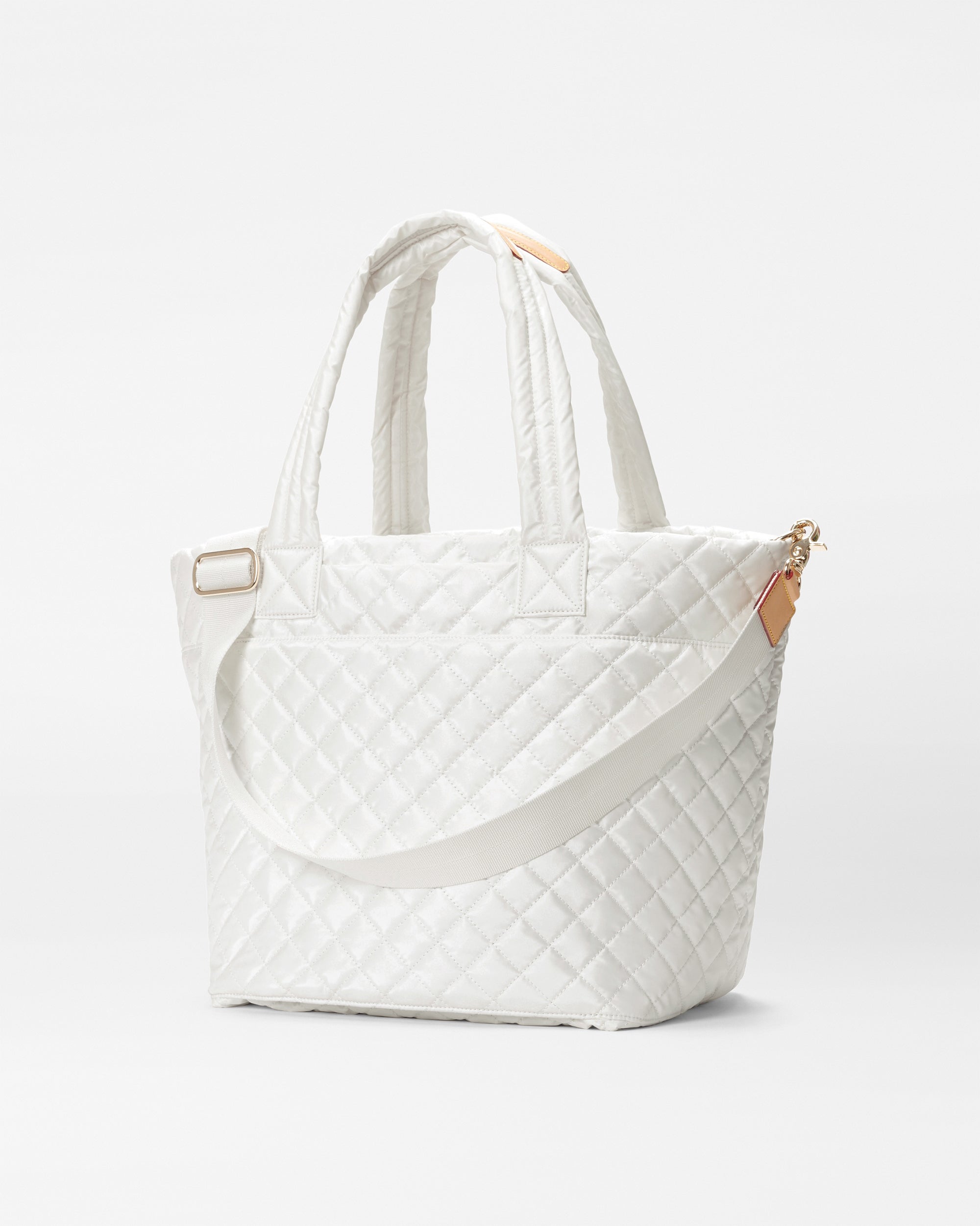 Pearl White Metallic Medium Metro Tote Deluxe - Image 3