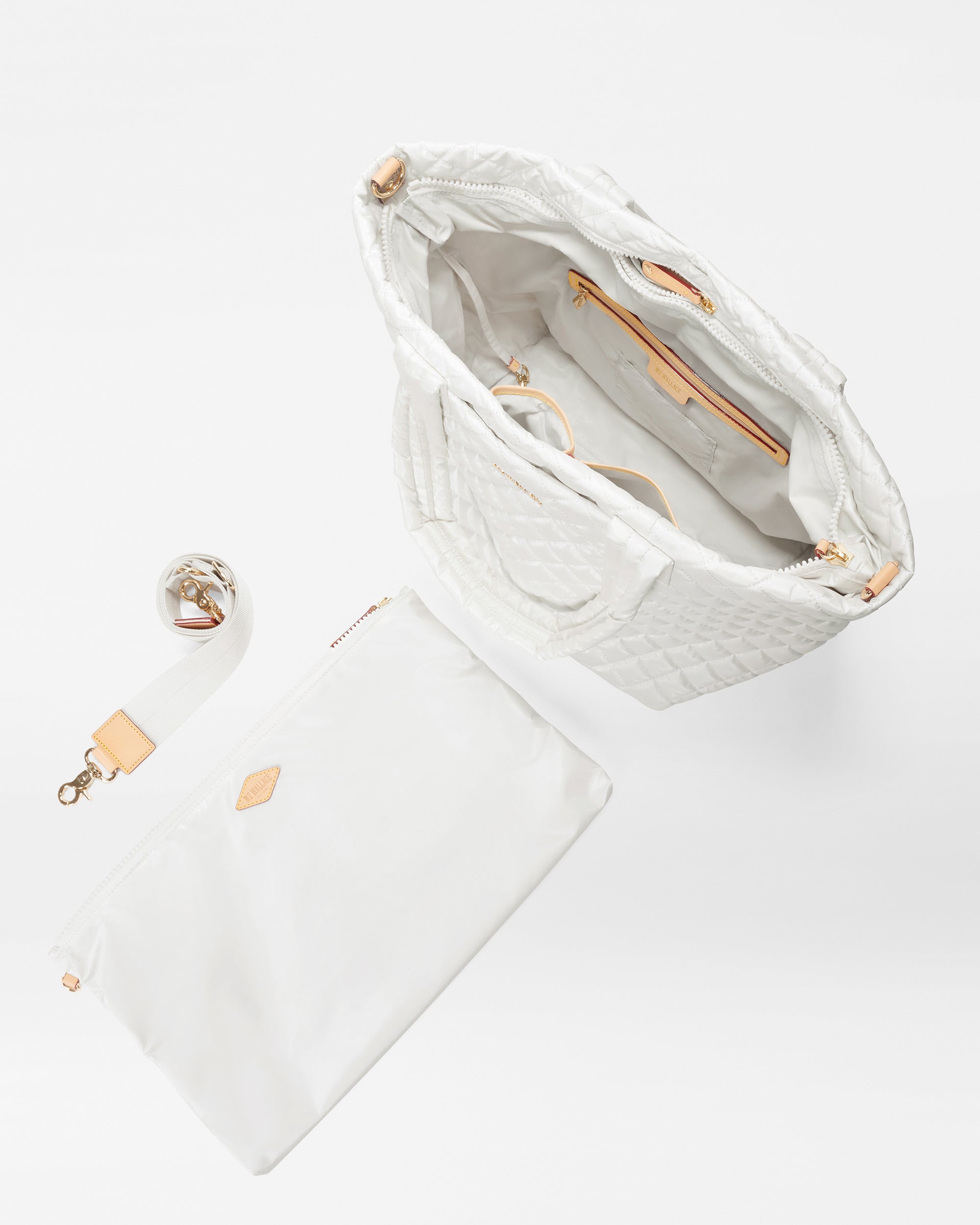 Pearl White Metallic Medium Metro Tote Deluxe - Image 4