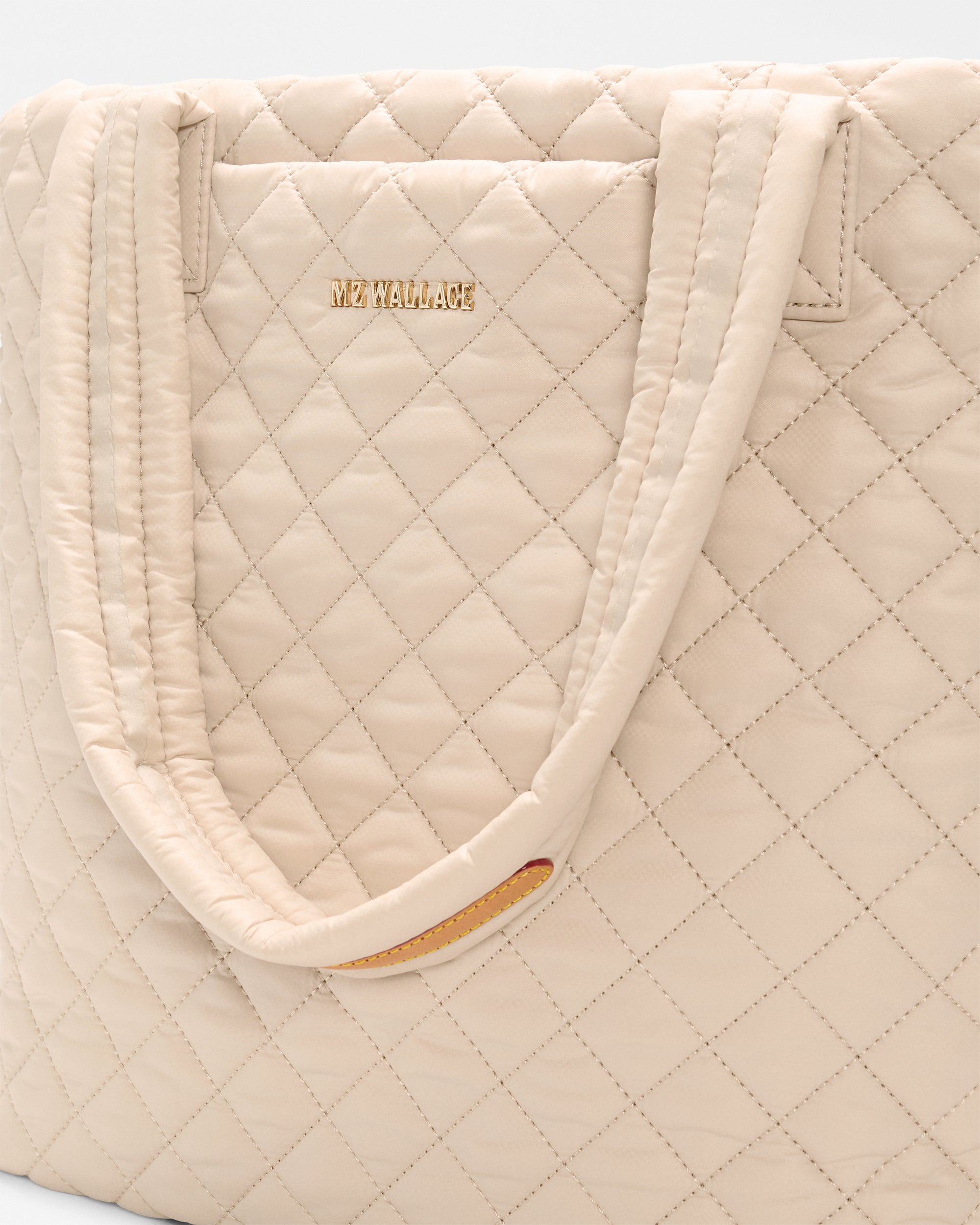 Sand Medium Metro Tote Deluxe - Image 3
