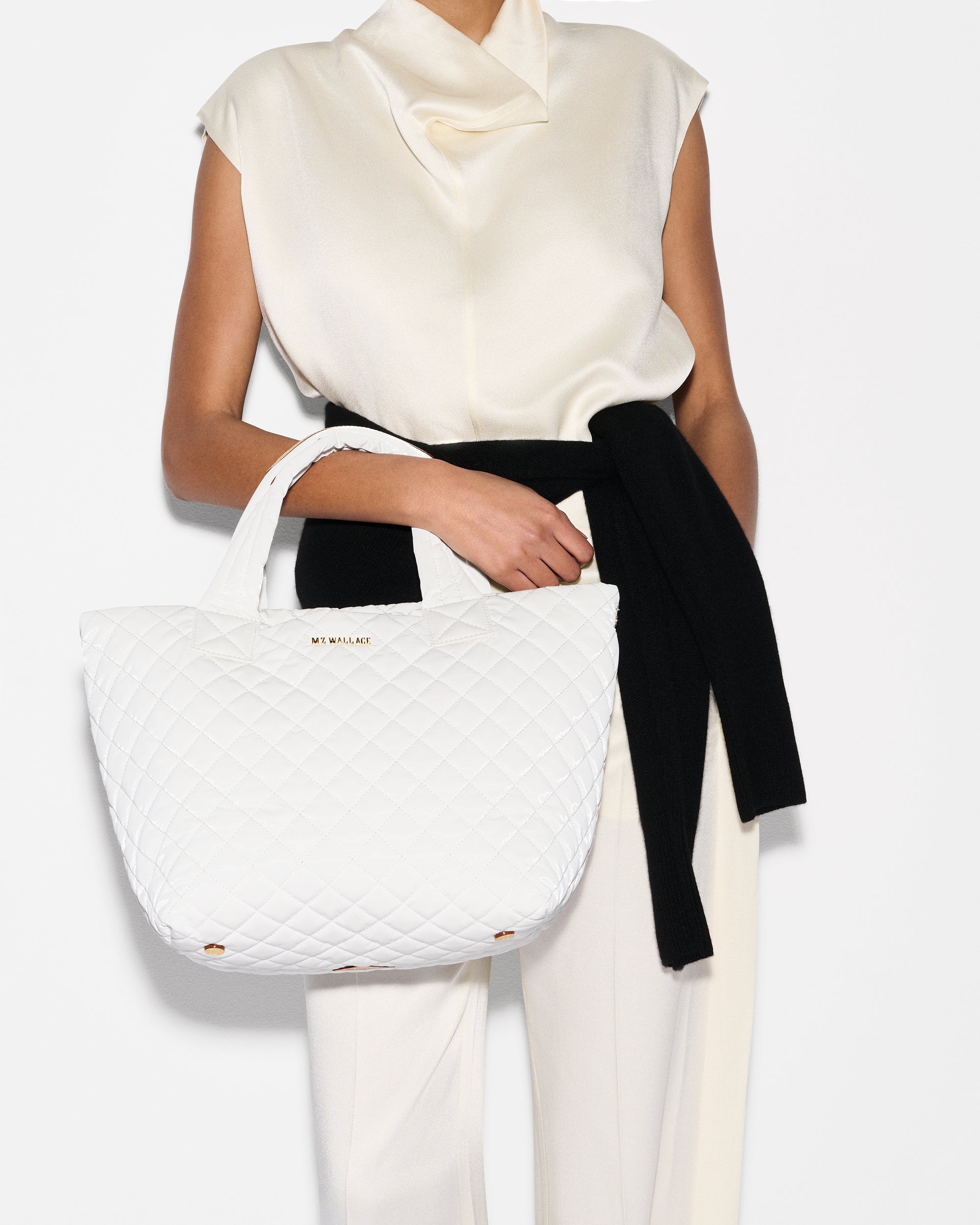 Chalk Liquid Small Metro Tote Deluxe - Image 2