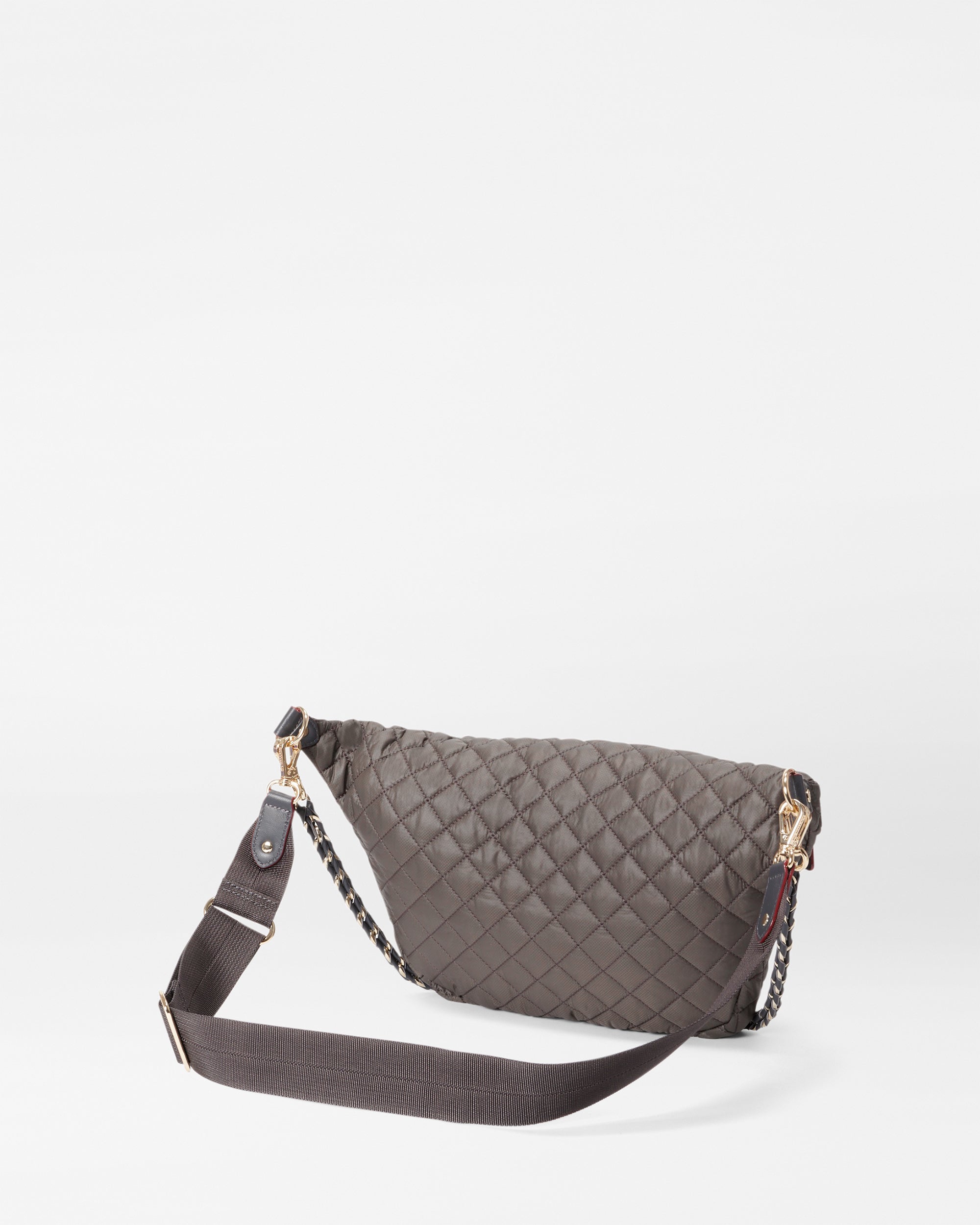 Magnet Crosby Crossbody Sling Bag - Image 3