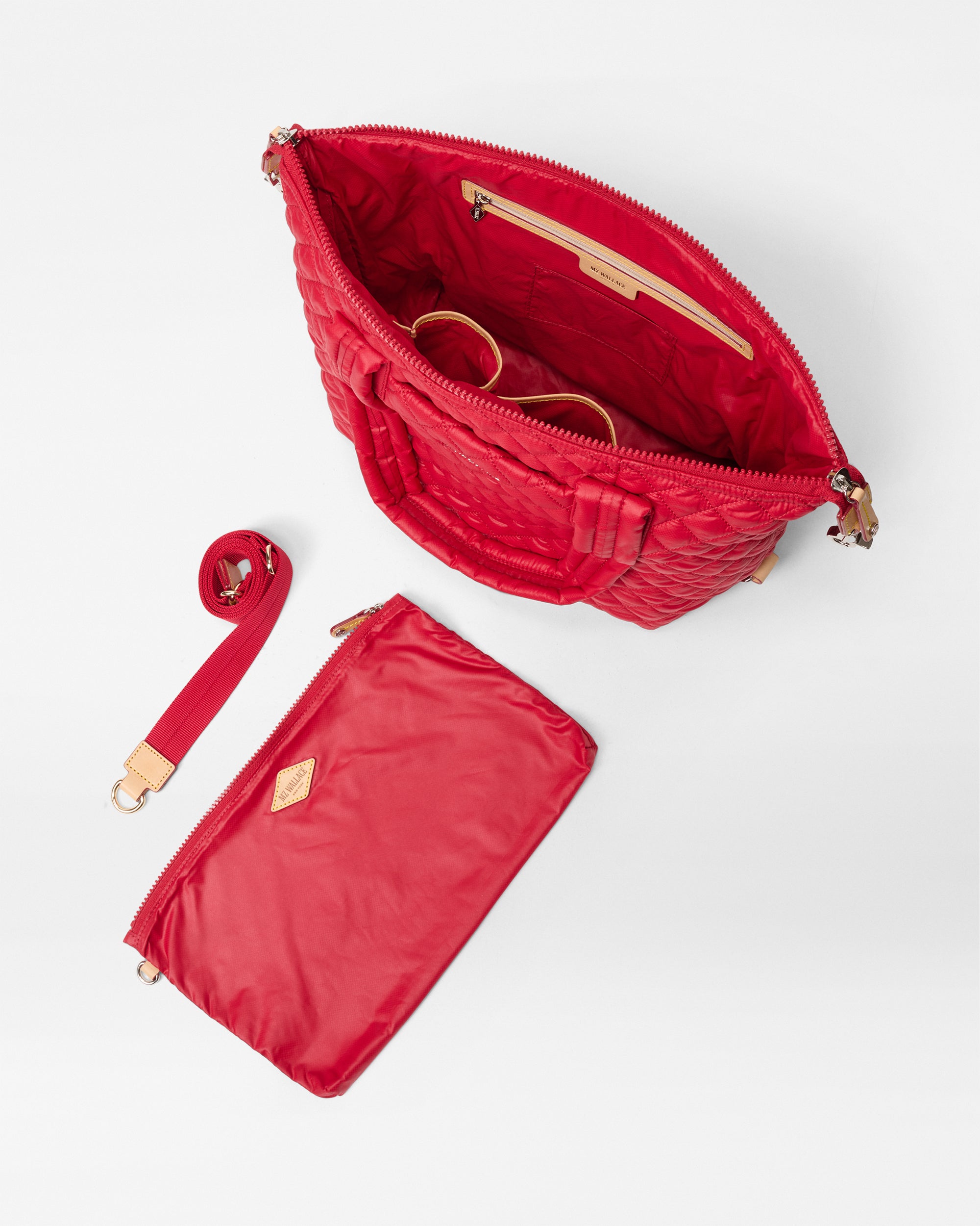 Red Apple Medium Sutton Deluxe - Image 5