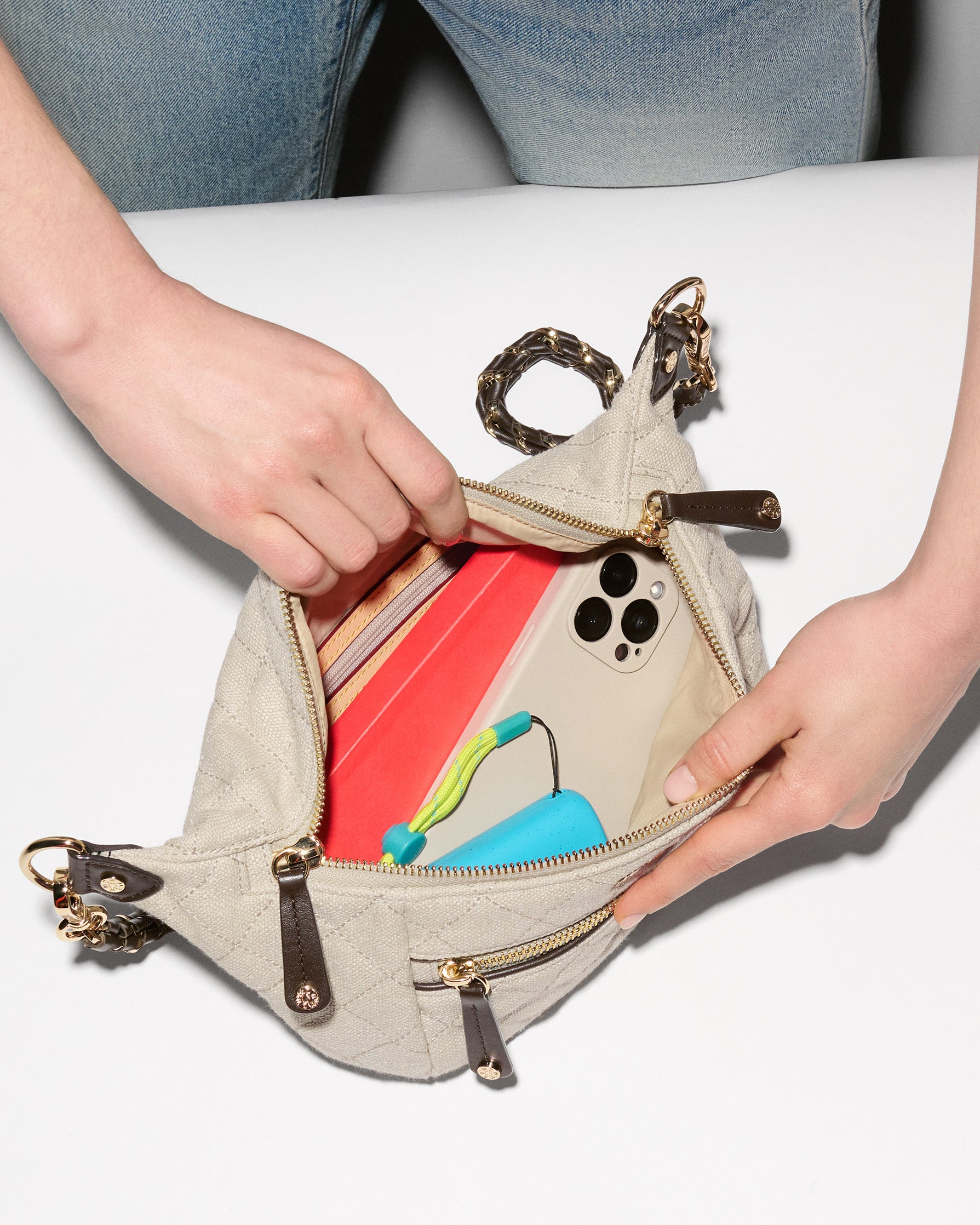 Sandy Linen Small Crosby Crossbody Sling - Image 6