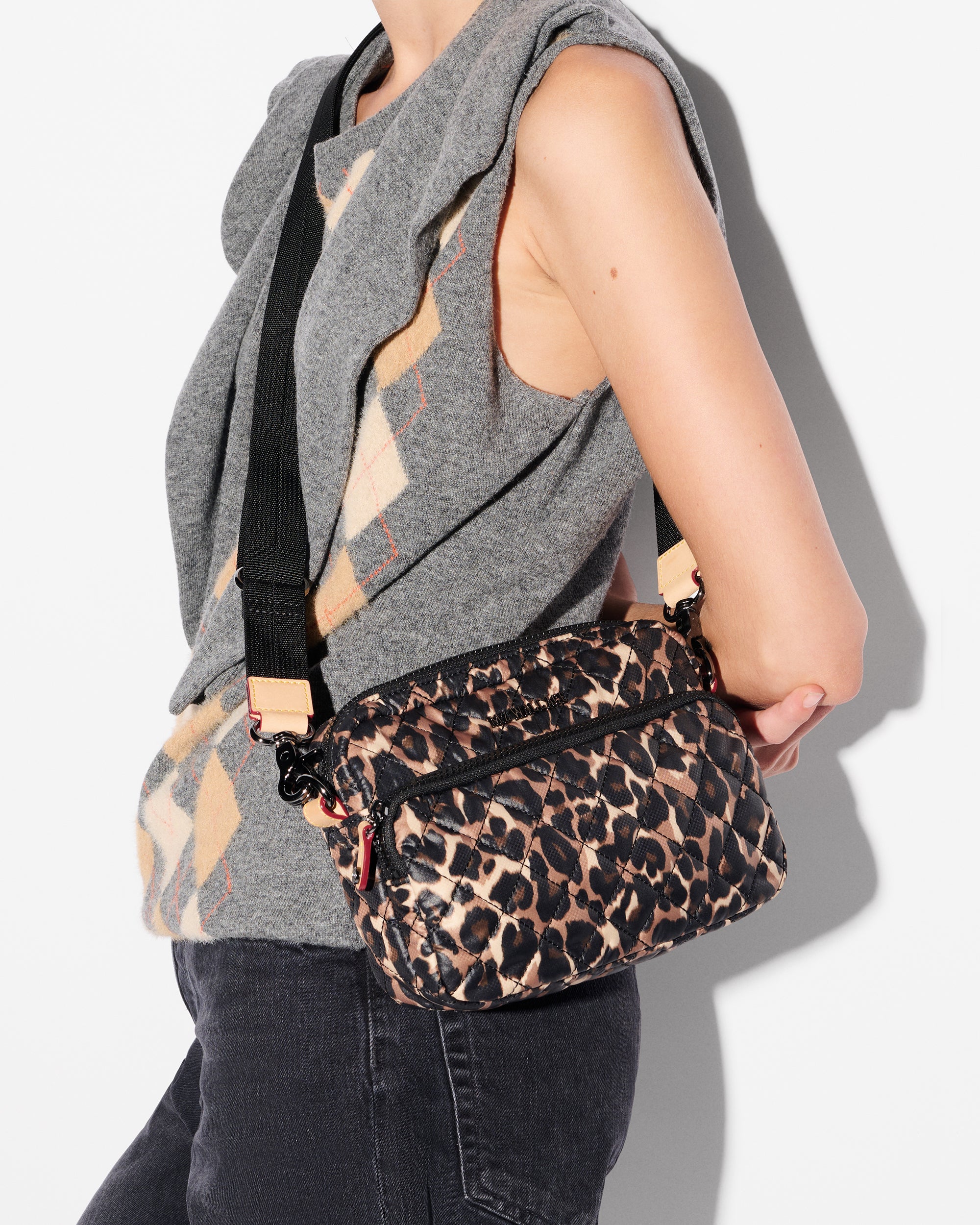 Leopard Small Metro Camera Crossbody Bag - Image 2