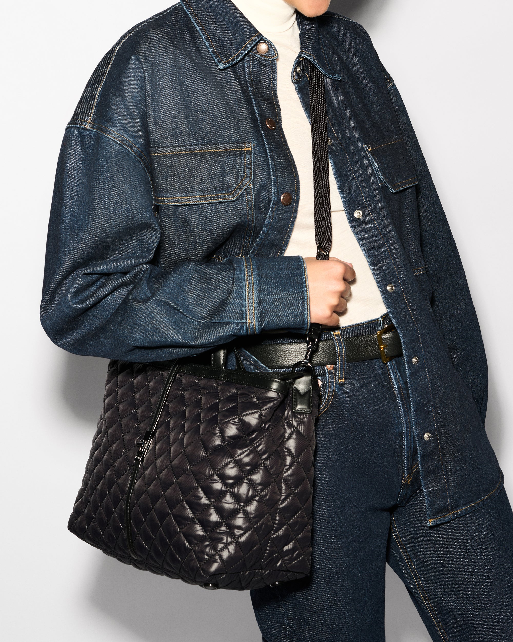 Black Medium Astor Top Handle - Image 5