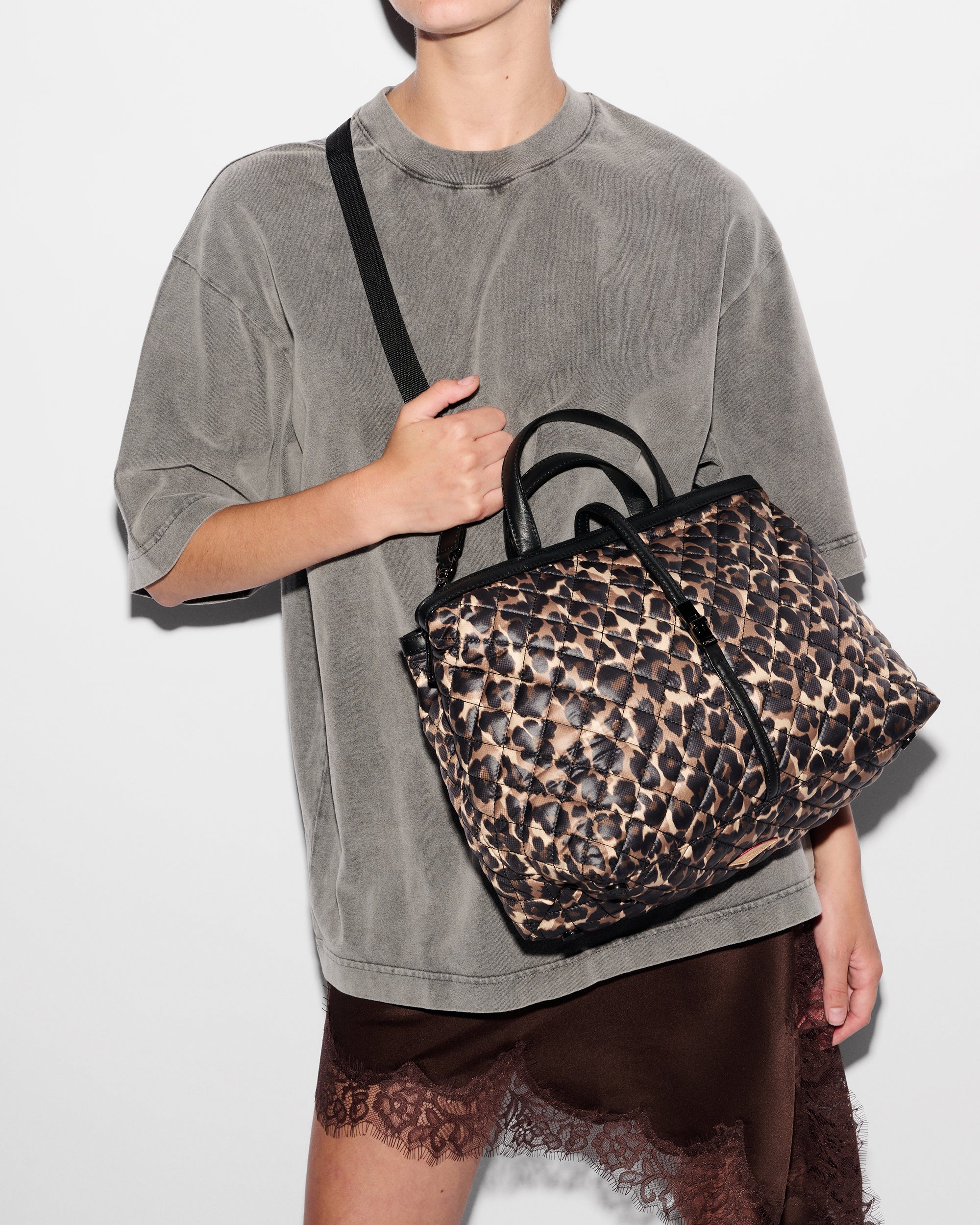 Leopard Medium Astor Top Handle - Image 2