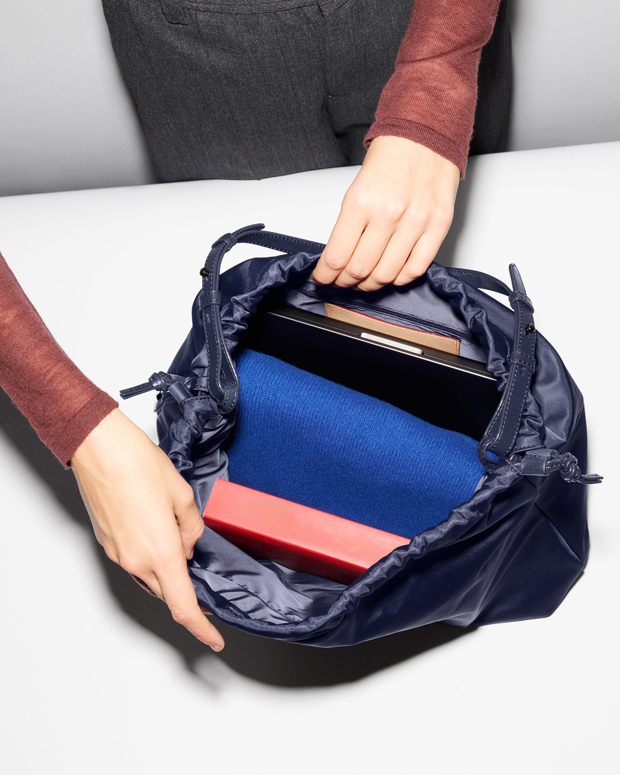 Navy Waverly Shoulder - Image 5