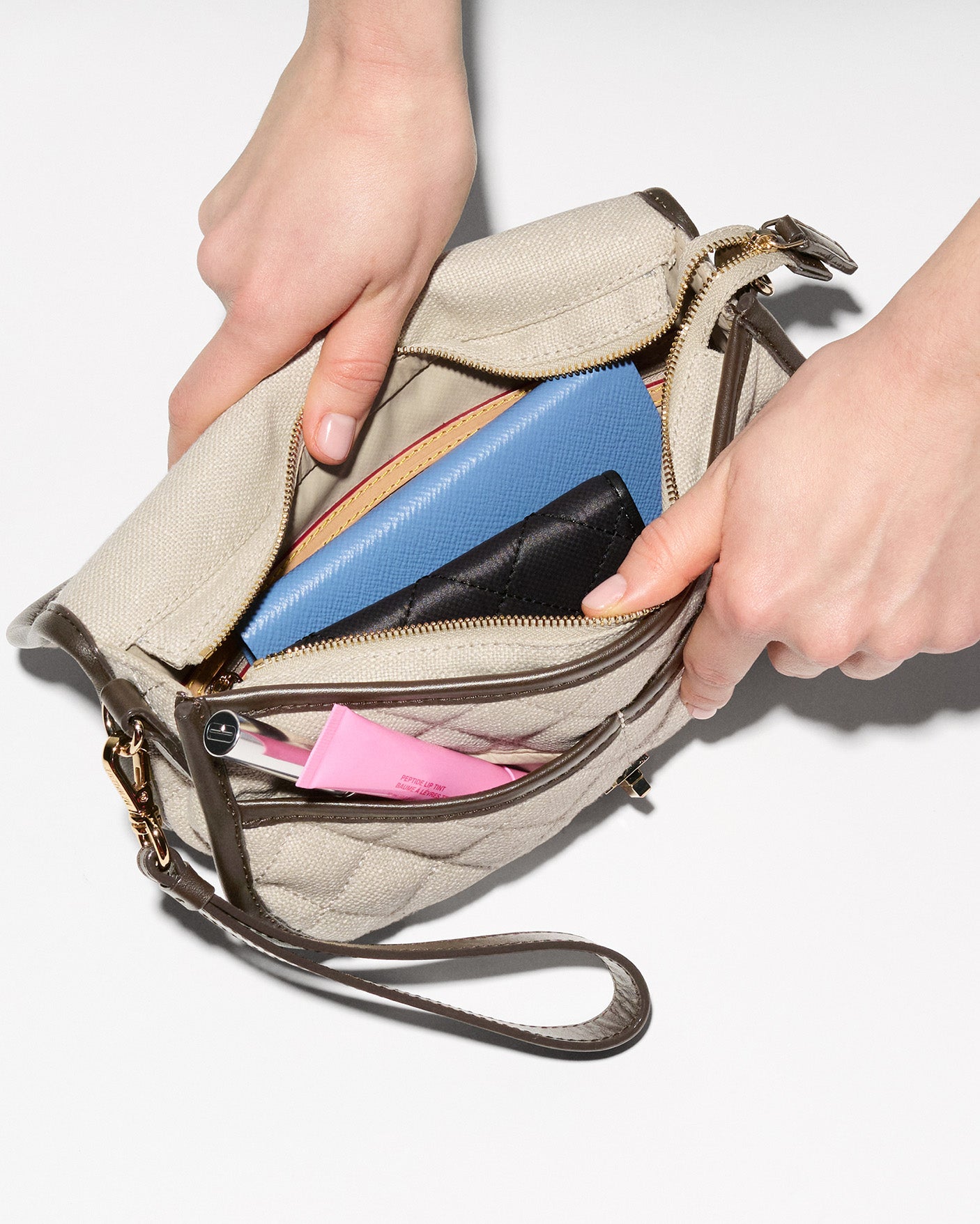 Sandy Linen Small Astor Convertible Clutch - Image 6