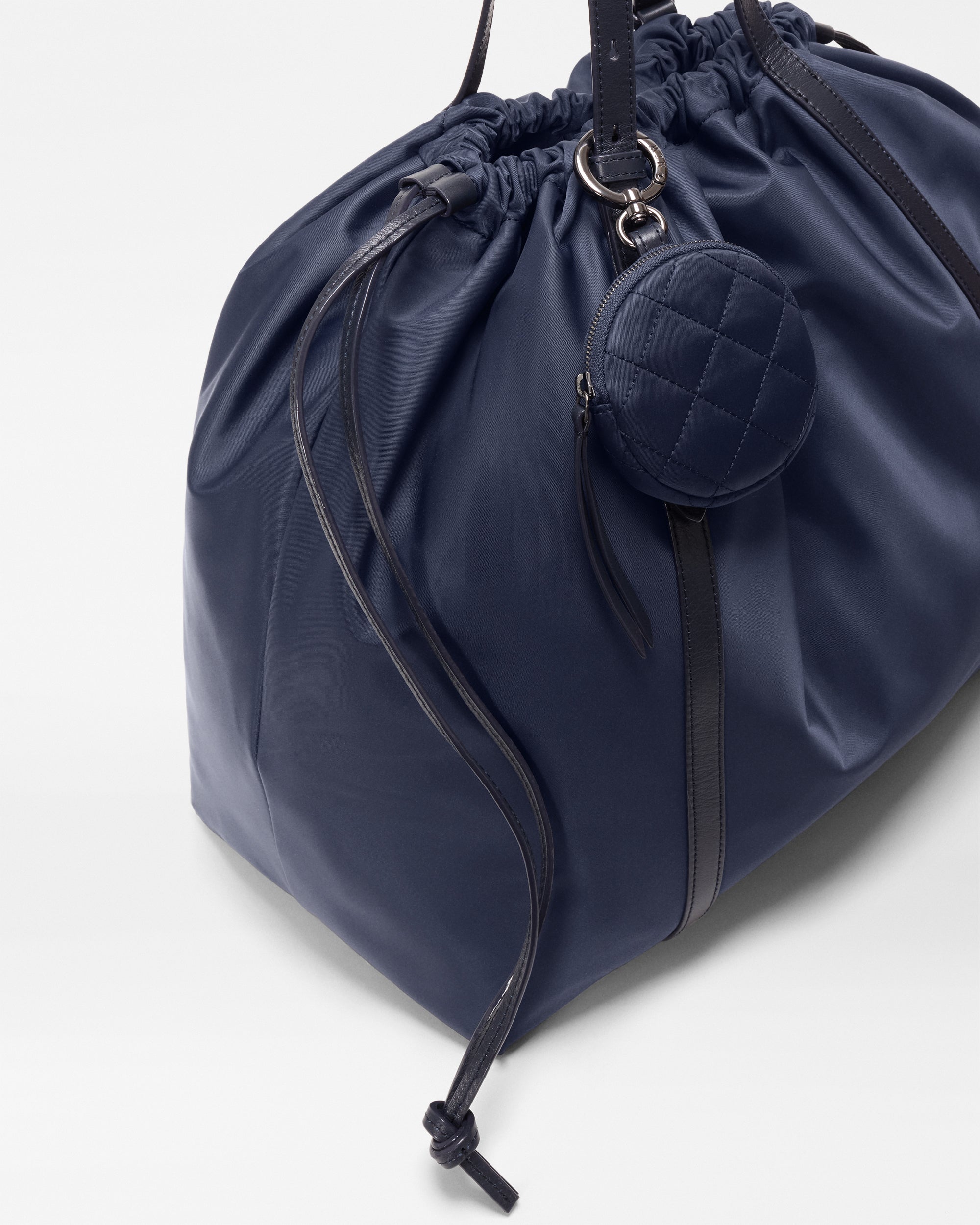 Navy Large Waverly Tote - Image 4