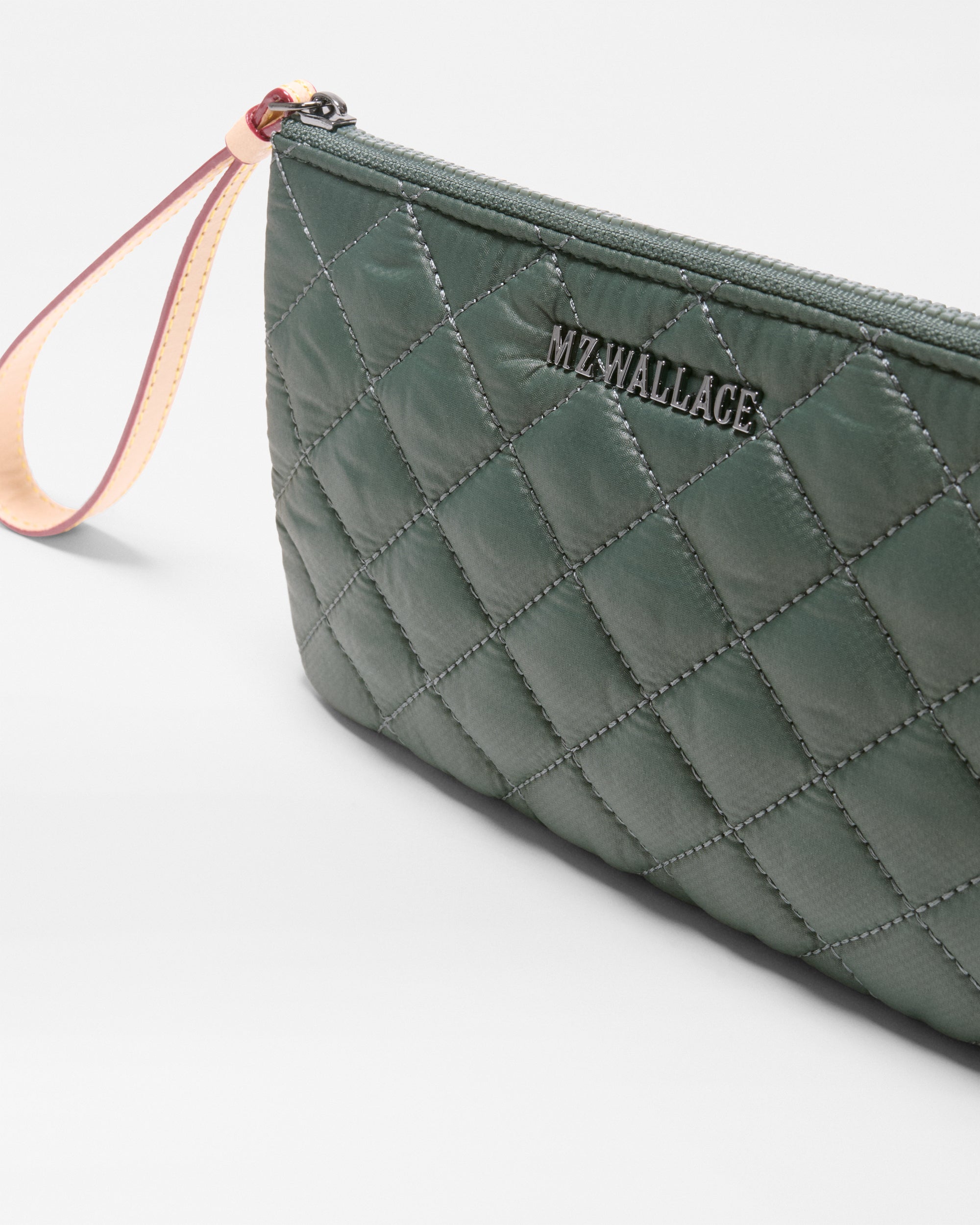 Juniper Flat Metro Wristlet - Image 2