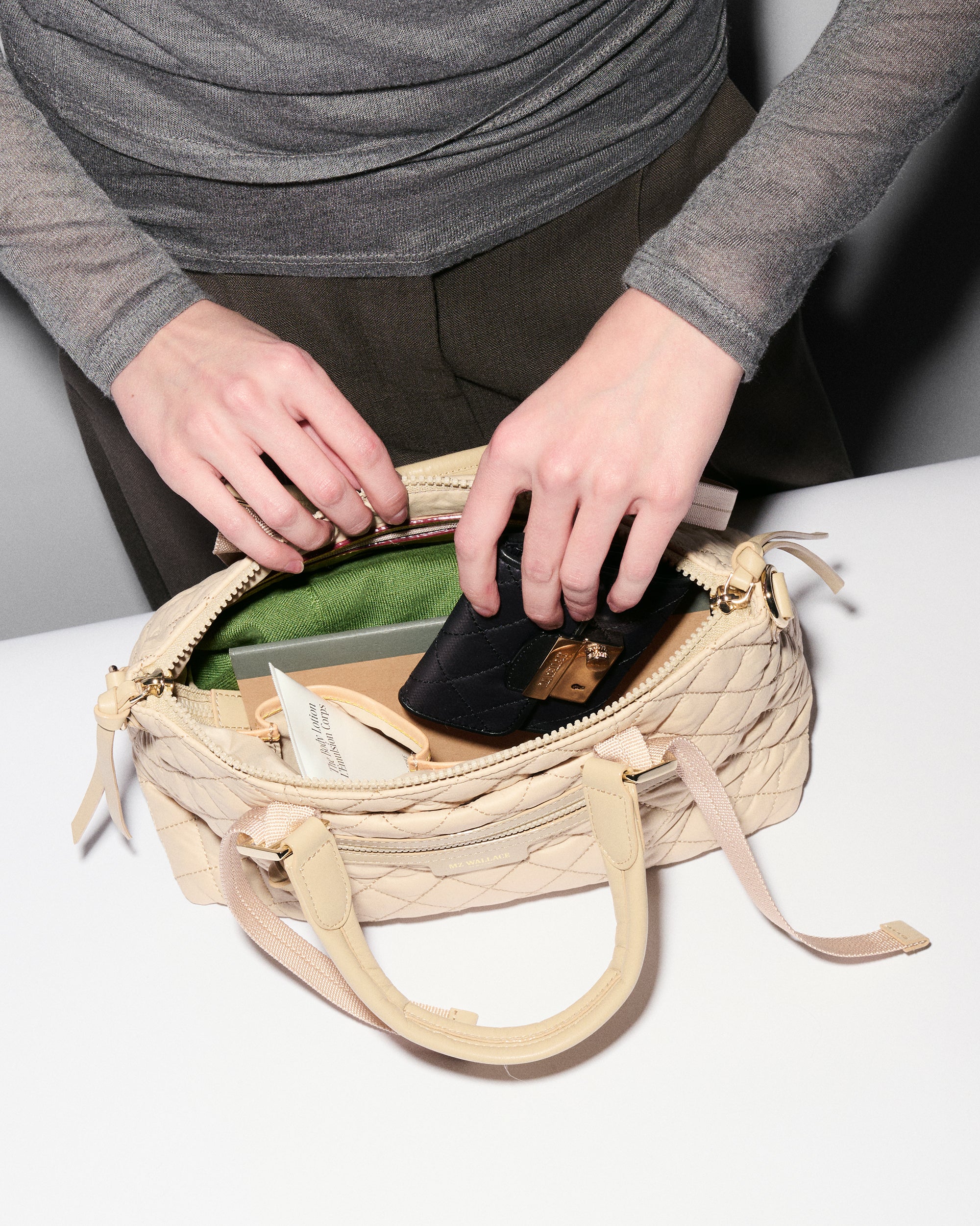 Buff Small Park Satchel - Image 7