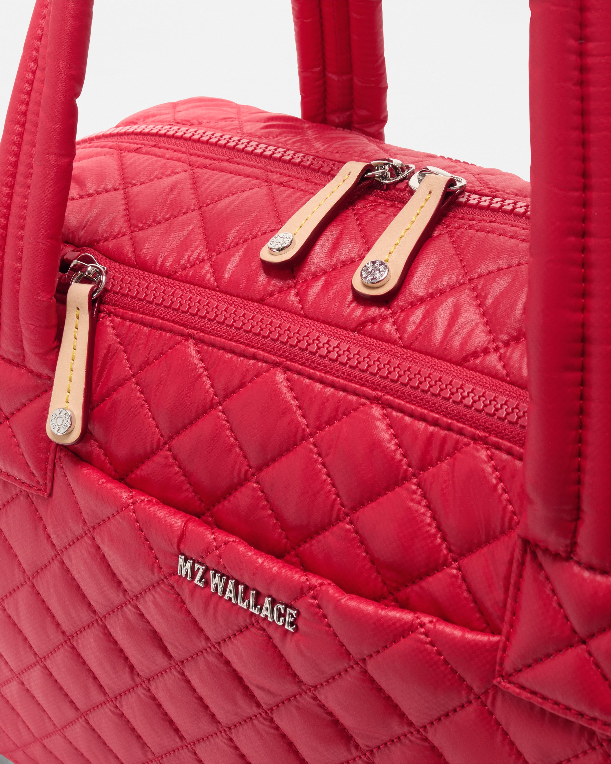 Red Apple Jimmy Deluxe Duffel - Image 4