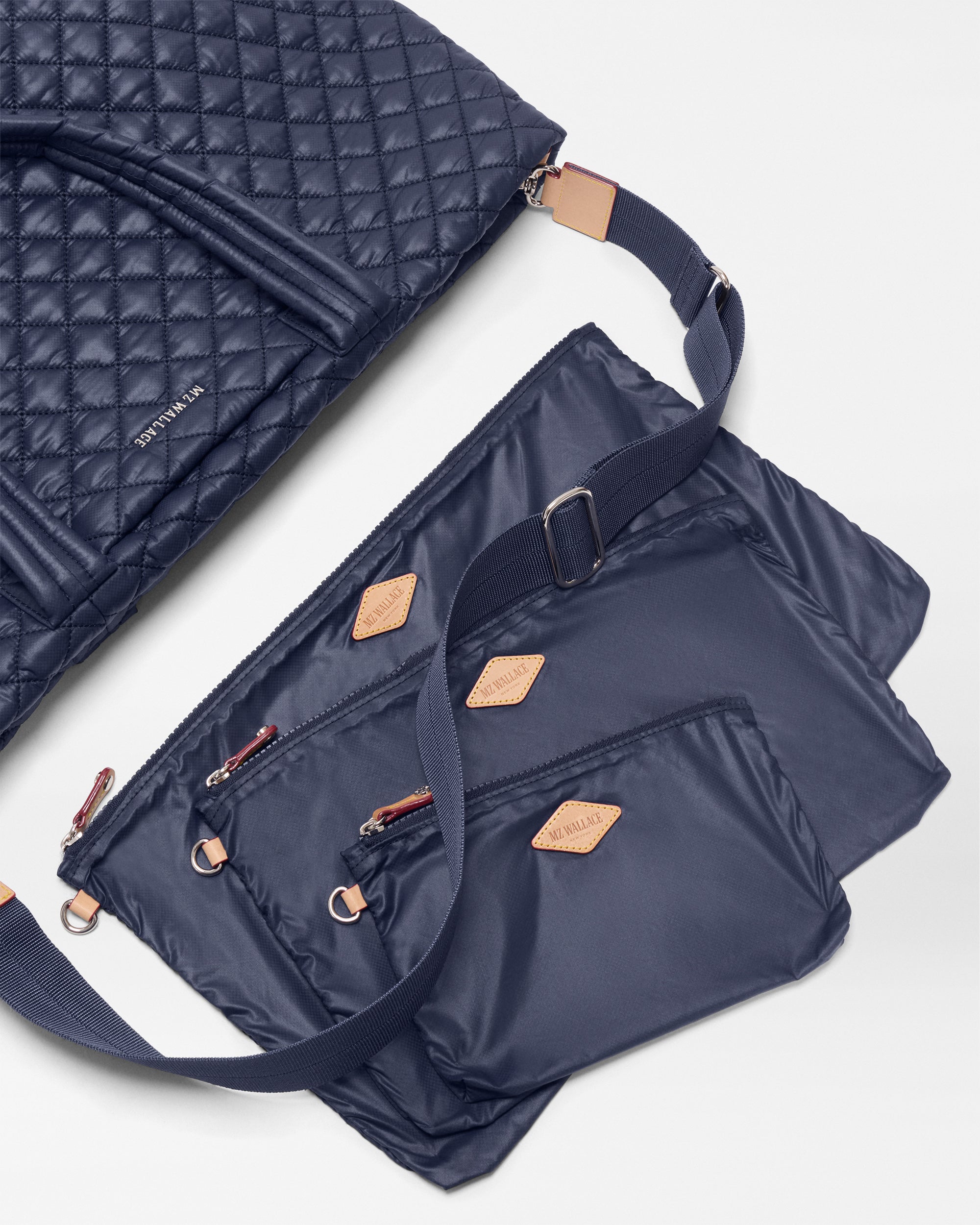 Navy Large Metro Tote Deluxe - Image 6
