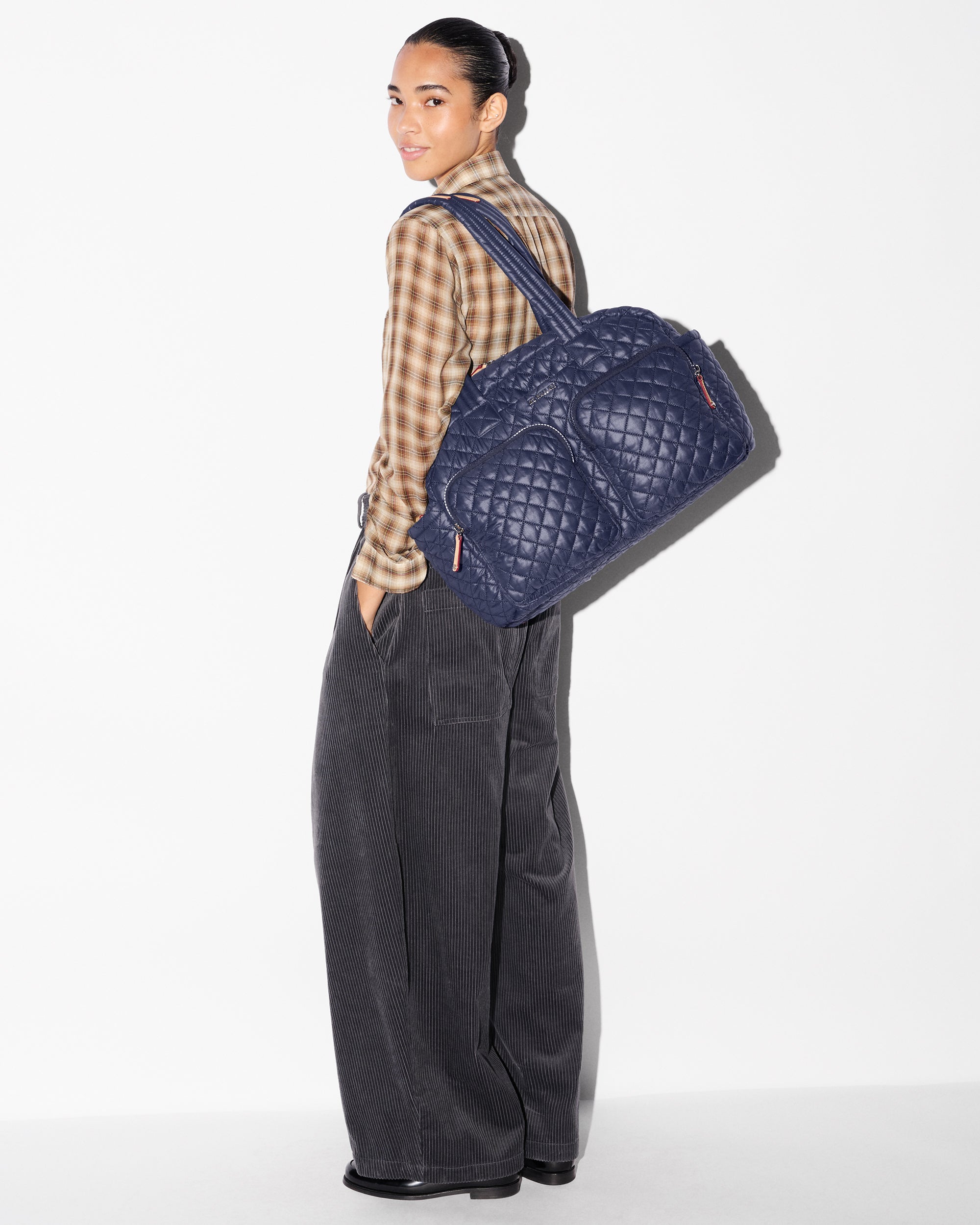 Navy Nik Duffel - Image 2