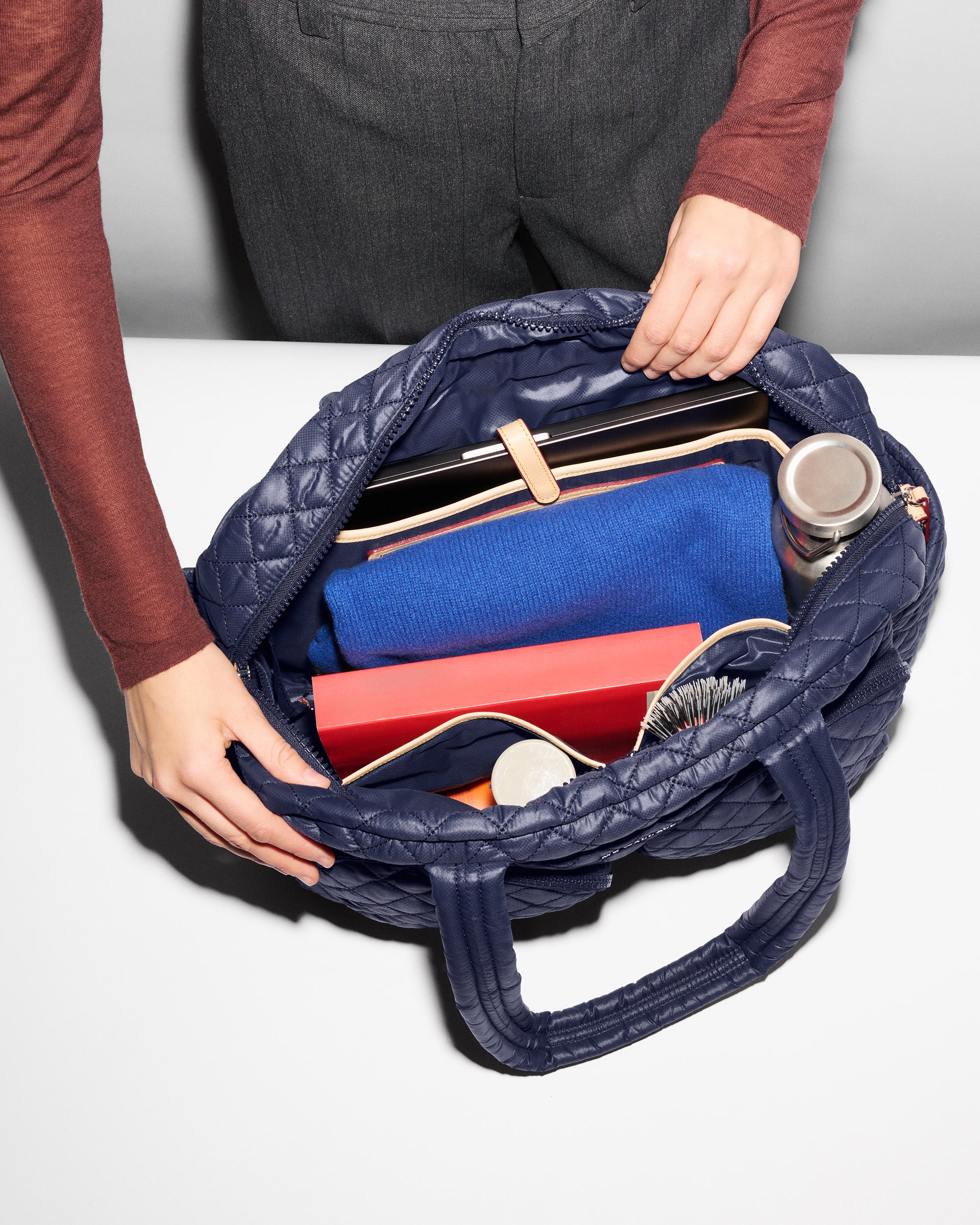Navy Nik Duffel - Image 6