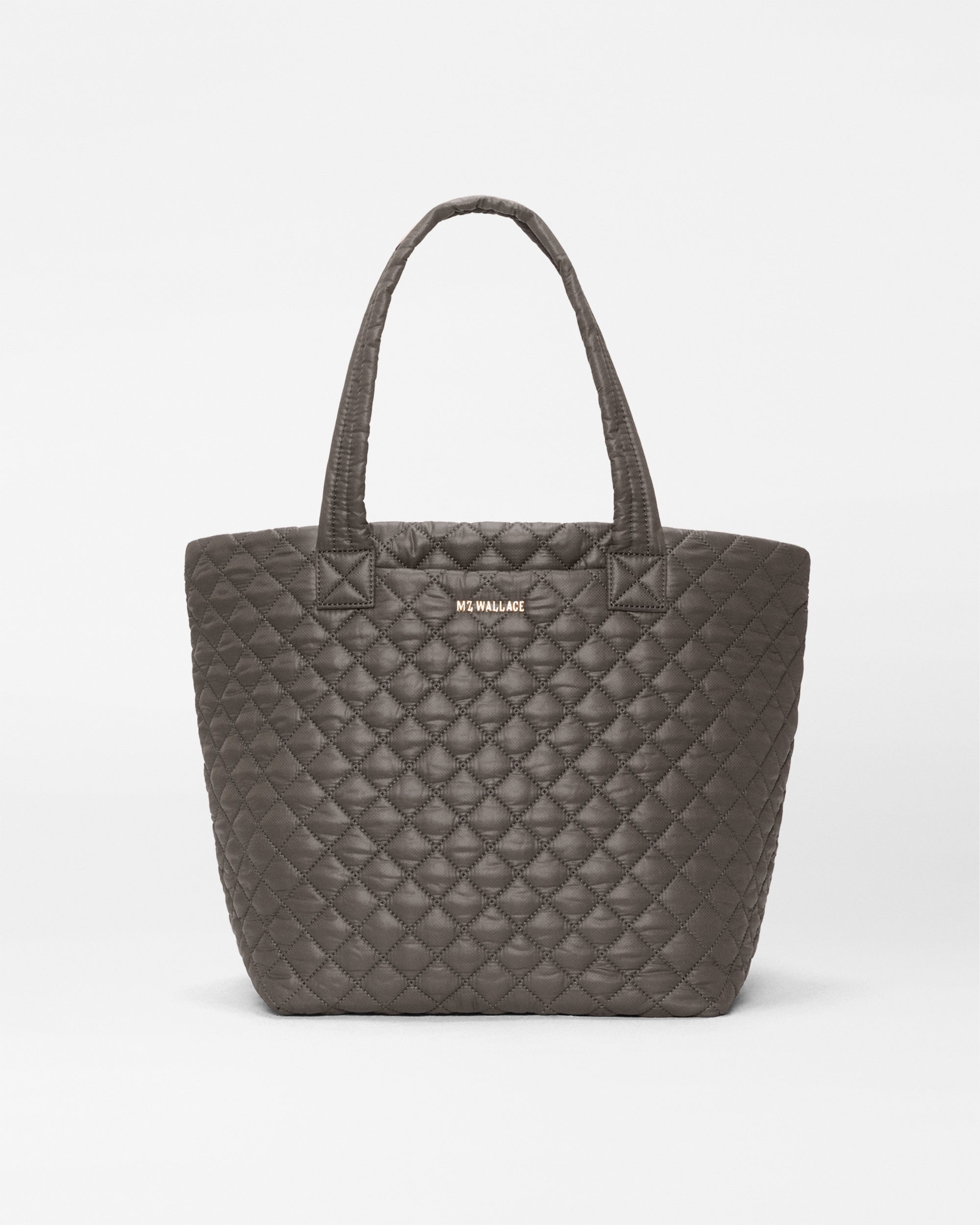 Magnet Medium Metro Tote Deluxe
