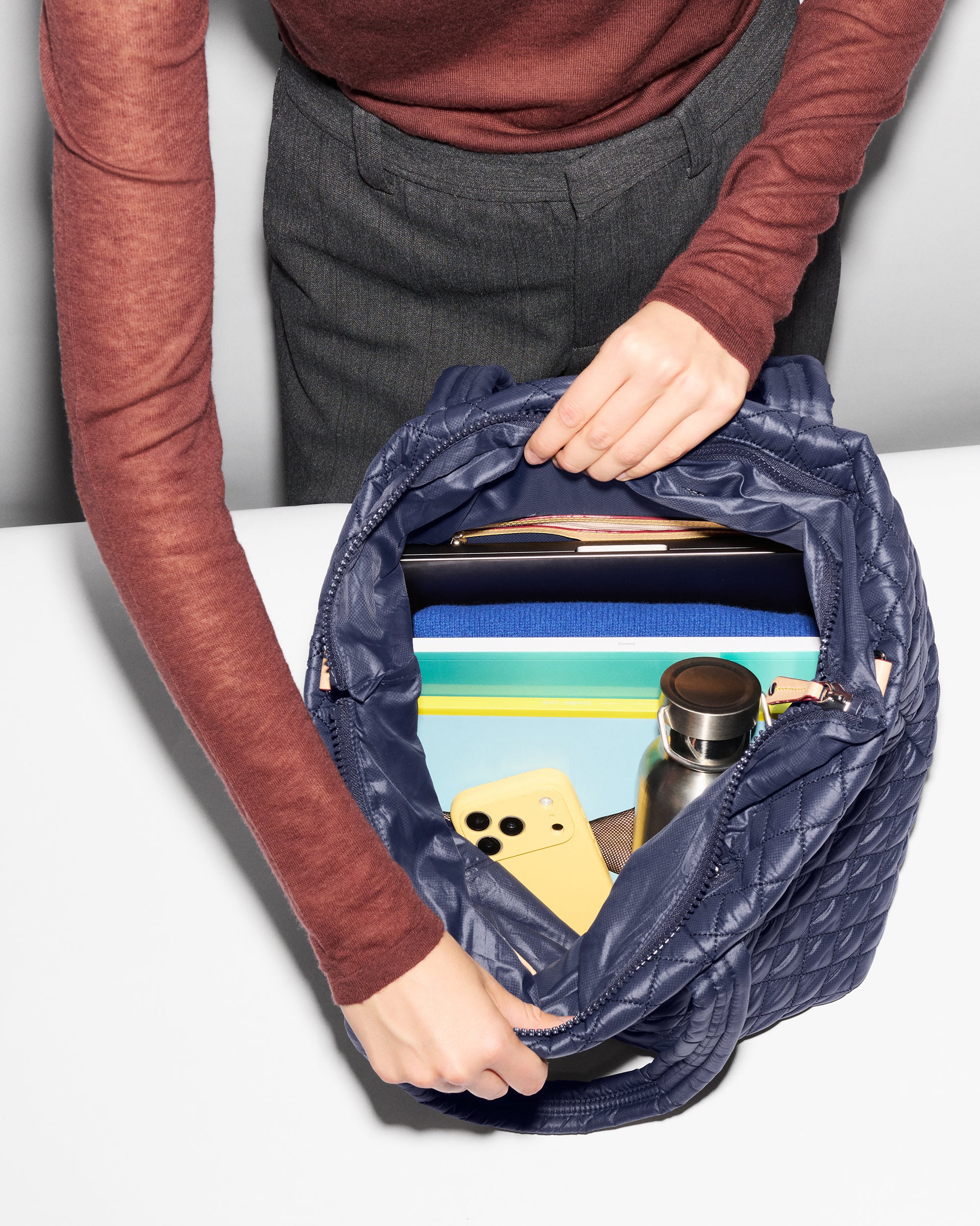 Navy Medium Metro Tote Deluxe - Image 6