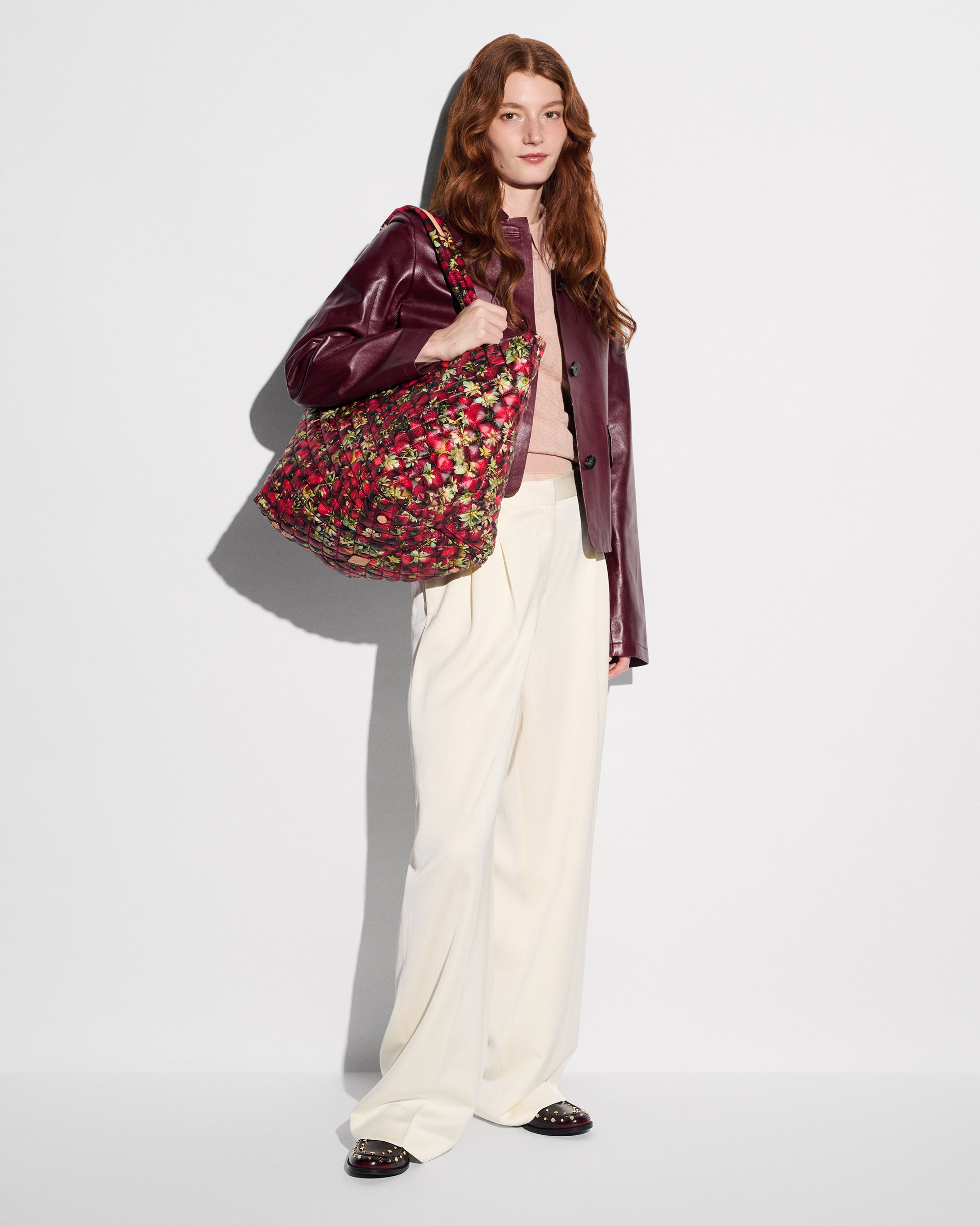 Strawberry Print Medium Metro Tote Deluxe - Image 2