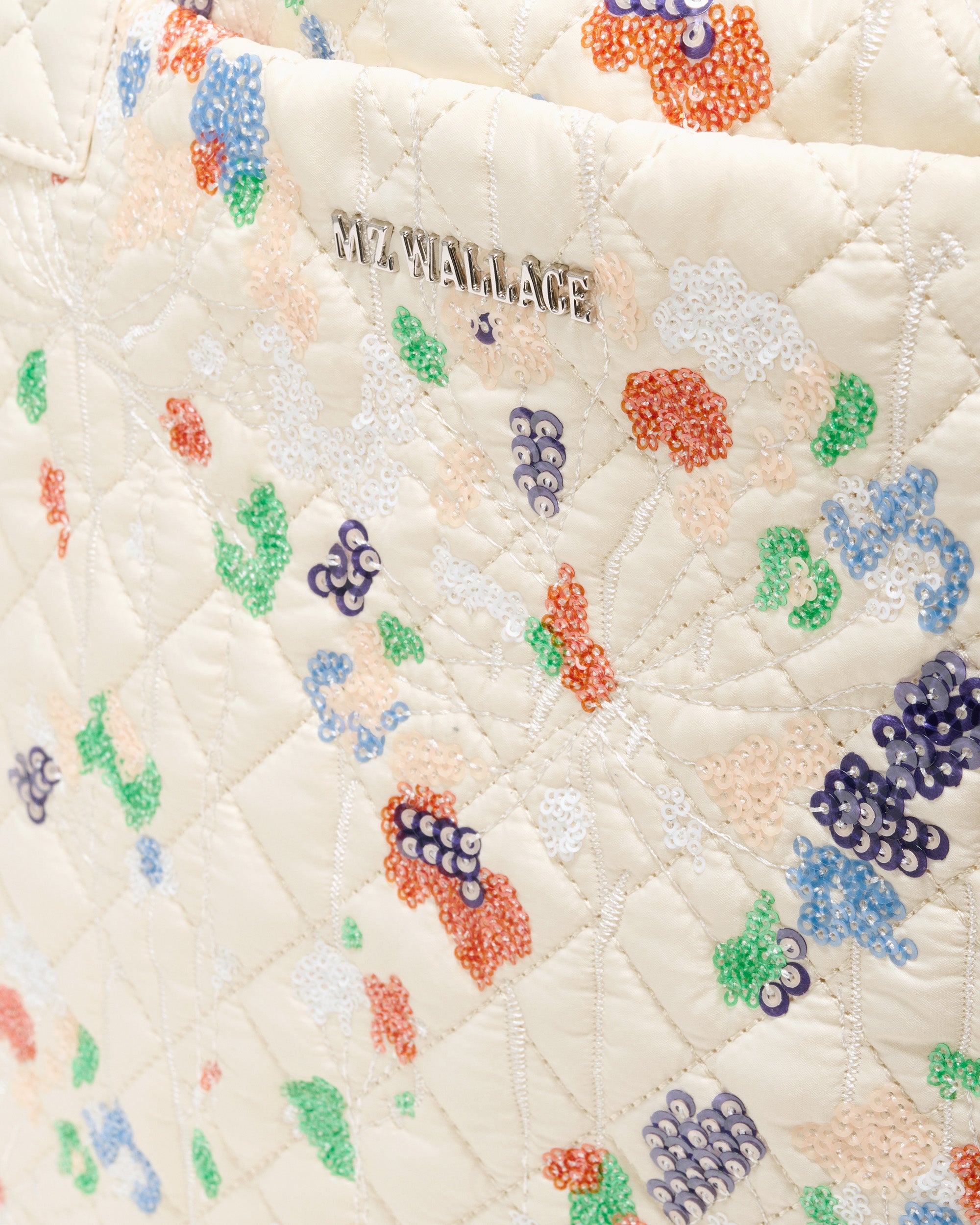Eden Sequin Medium Metro Tote Deluxe - Image 3