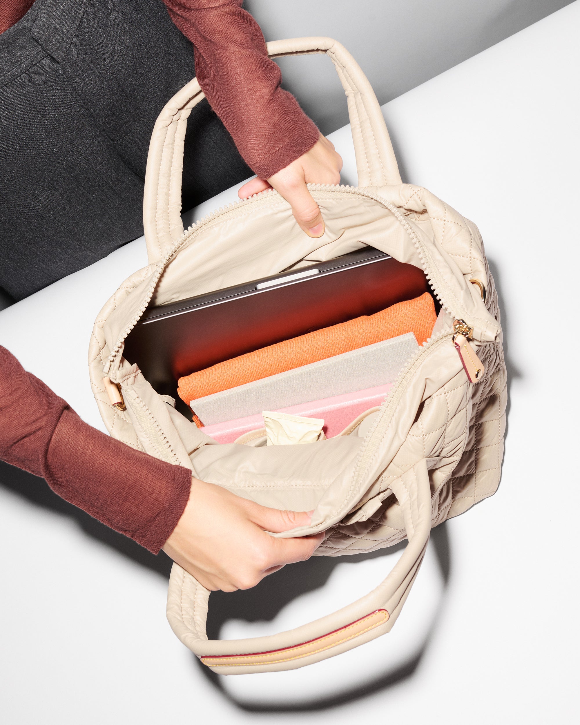 Sand Small Metro Tote Deluxe - Image 5