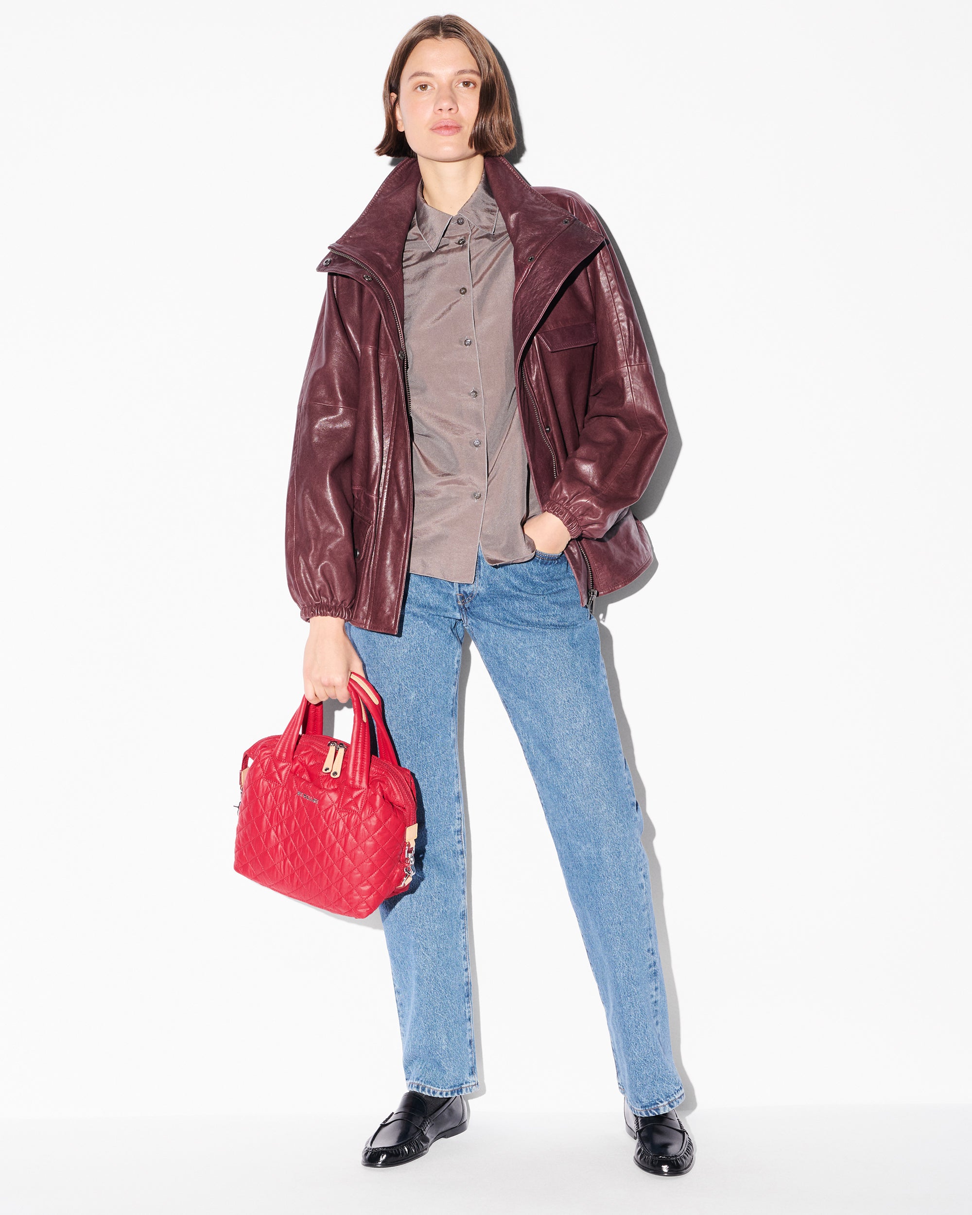 Red Apple Small Sutton Deluxe - Image 2