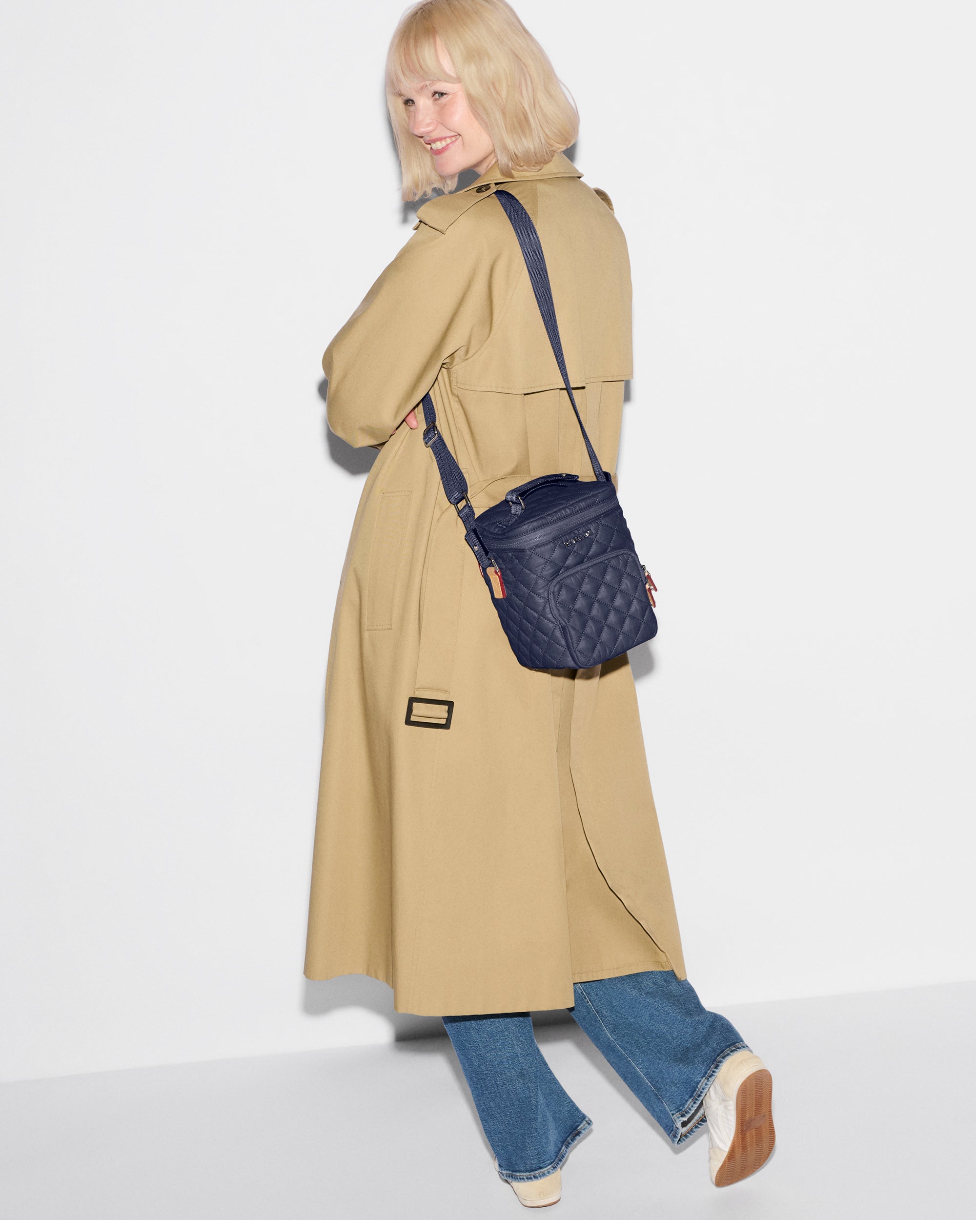 Navy Metro Cooler Crossbody - Image 5