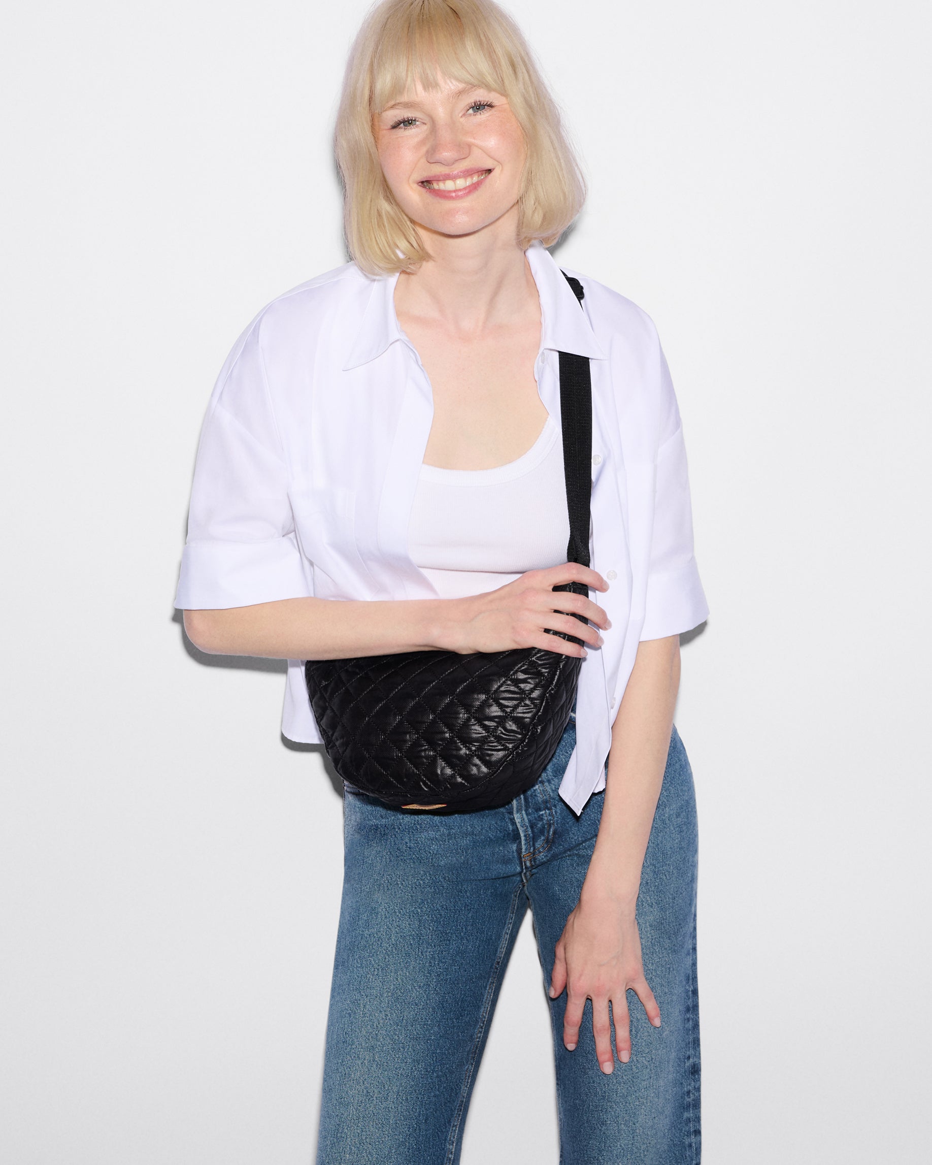 Black Small Metro Smile Bag - Image 2