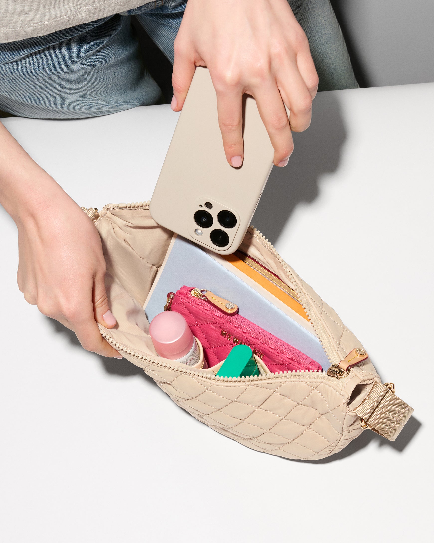 Sand Small Metro Smile Bag - Image 6